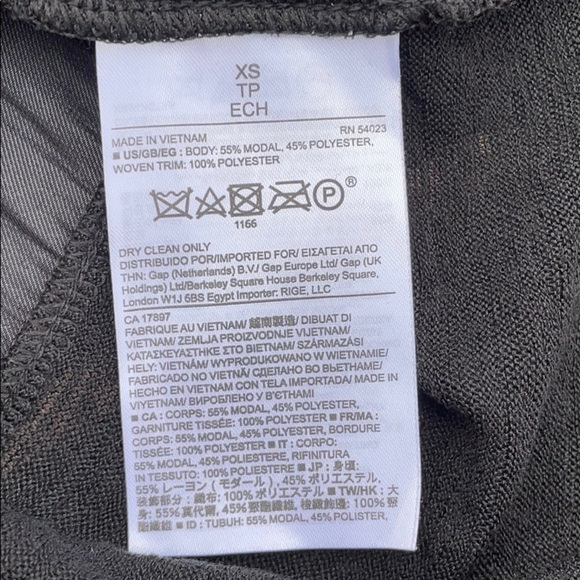 Banana Republic Top - Picture 9 of 9